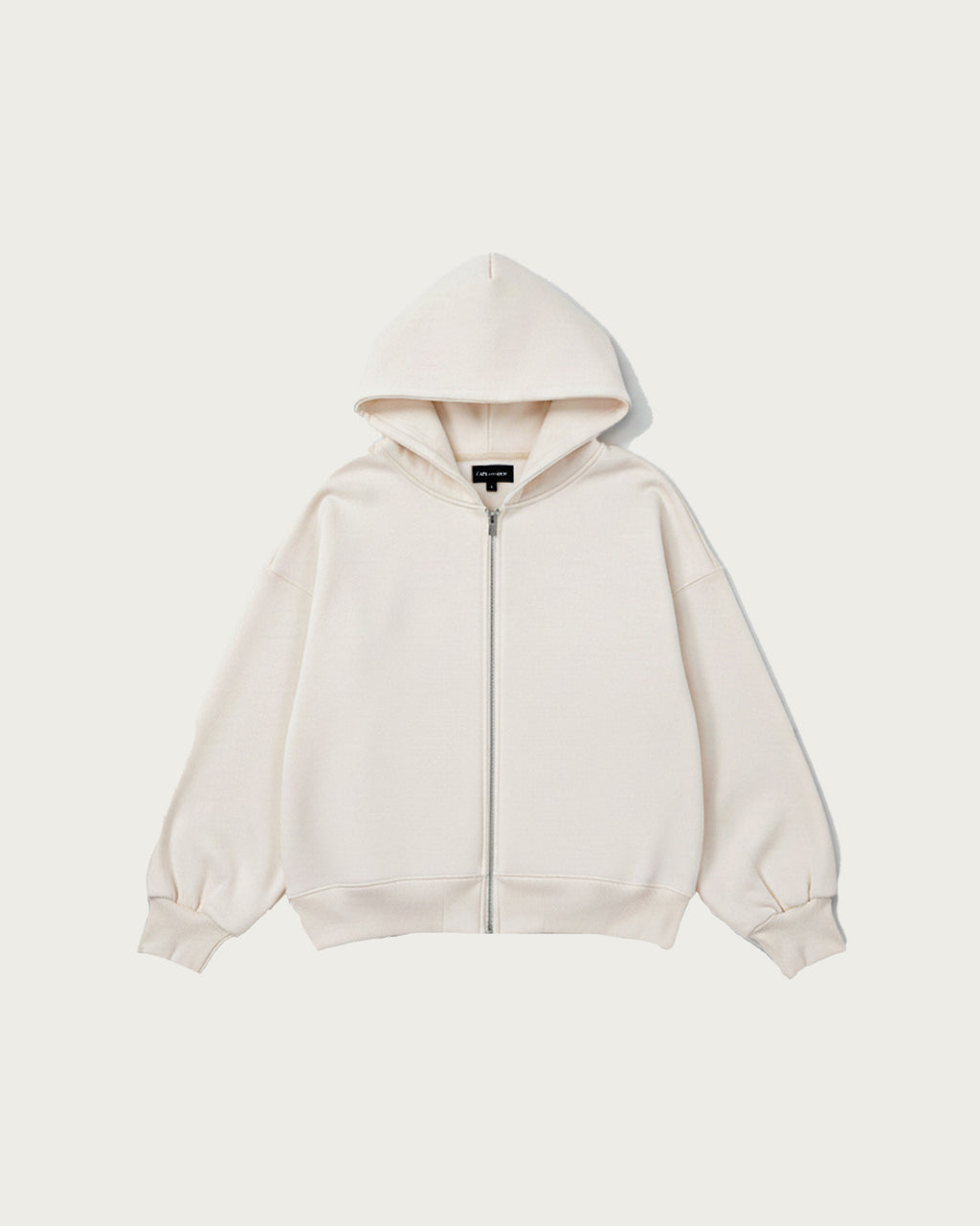 Studio Cut Zipper in Cloud Dancer