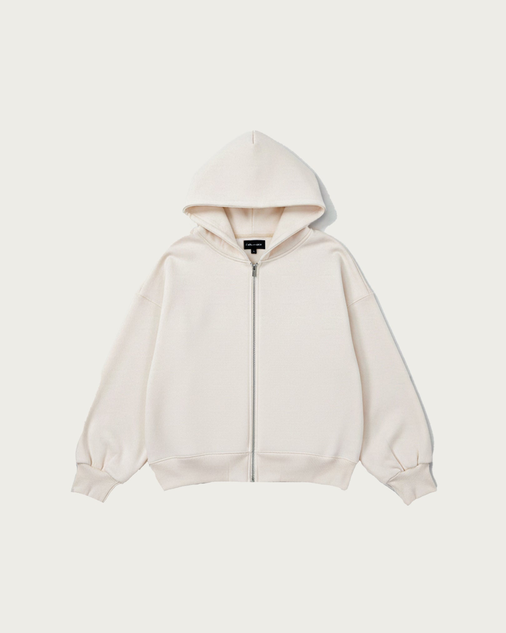 Studio Cut Zipper in Cloud Dancer