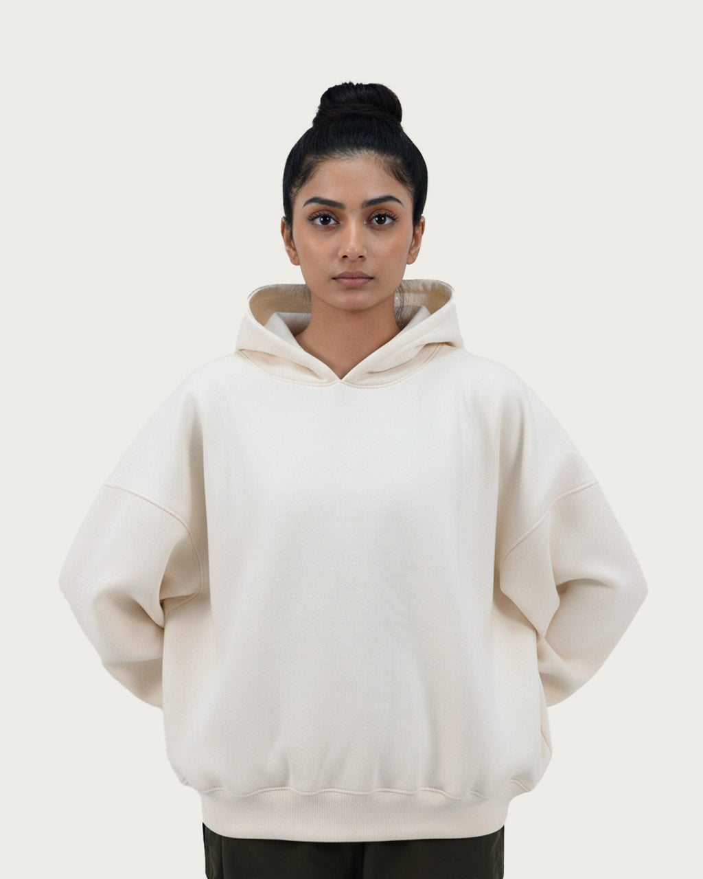 Studio Cut Hoodie in Cloud Dancer